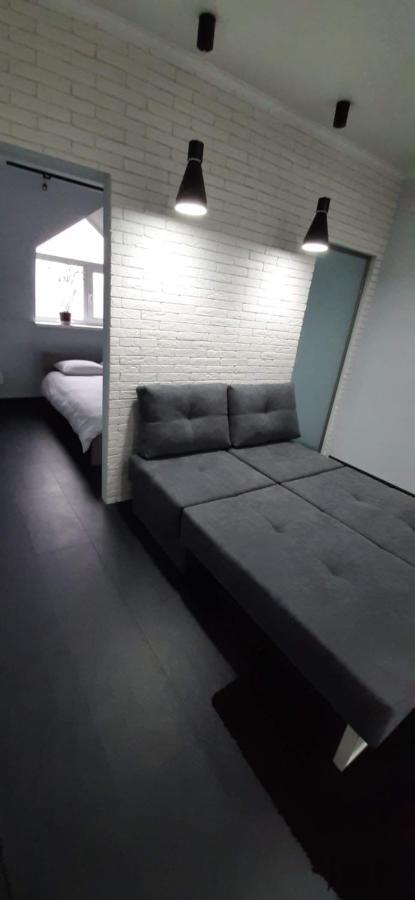 Modern Apartment In The Center Of Town Chisinau Exterior foto